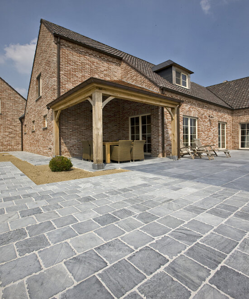 terrassenplatte komannai blue natursteinwolf