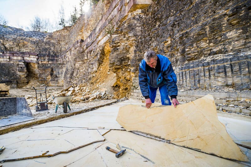 Rohplattenbearbeitung für Solnhofener Kalkstein aestivate