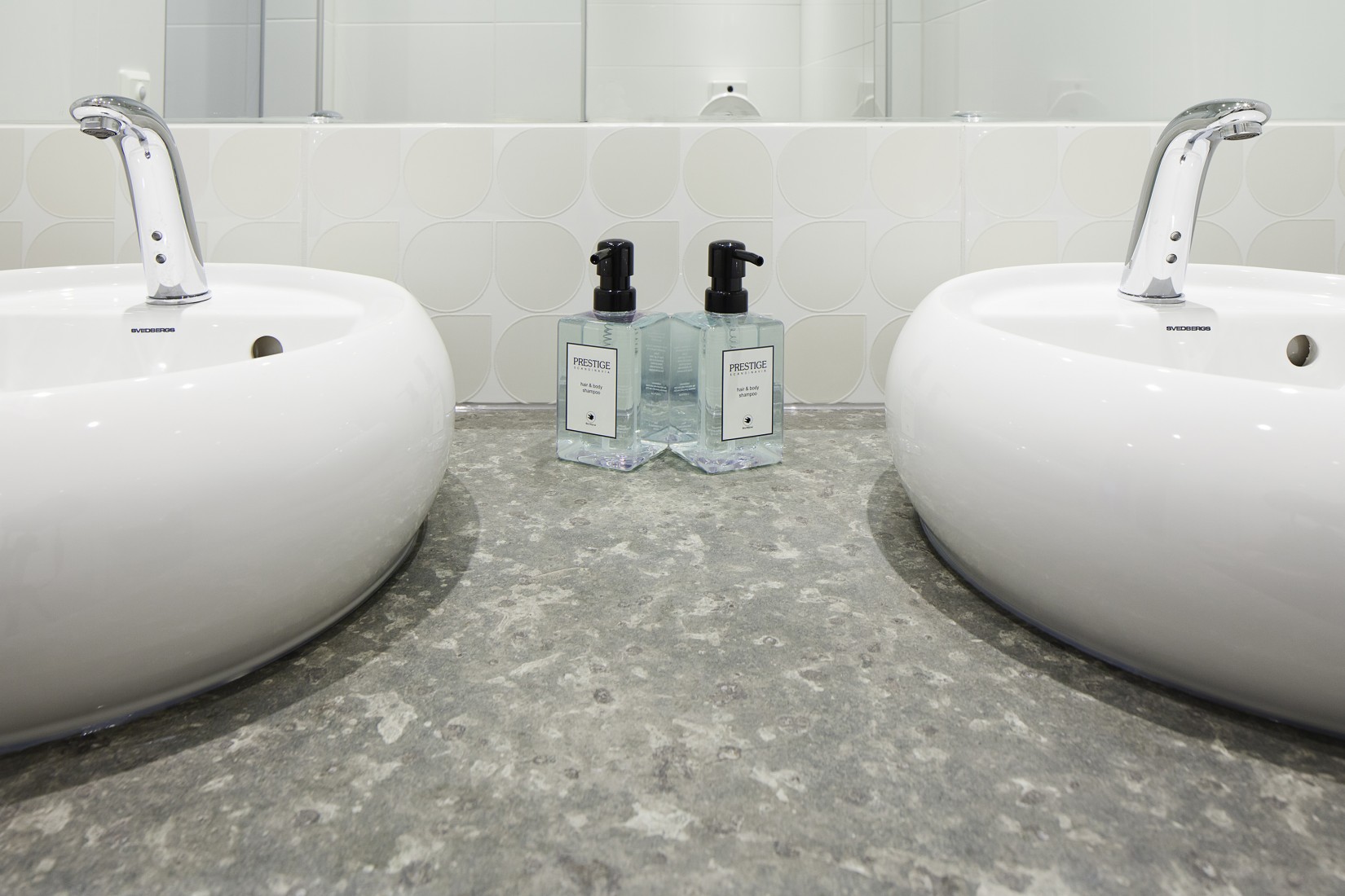 Badezimmerfliesen Ölandstein aestivate