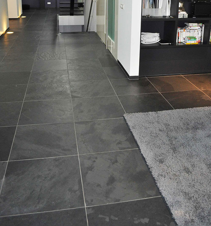 Bodenfliesen-Preto-do-Cavalo-aestivate-Mustang-Schiefer-12-1.jpg Preto do Cavalo Mustang Schiefer aestivate