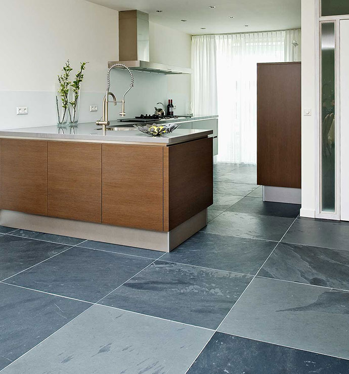 Bodenfliesen-Preto-do-Cavalo-aestivate-Mustang-Schiefer-19-1.jpg Preto do Cavalo Mustang Schiefer aestivate