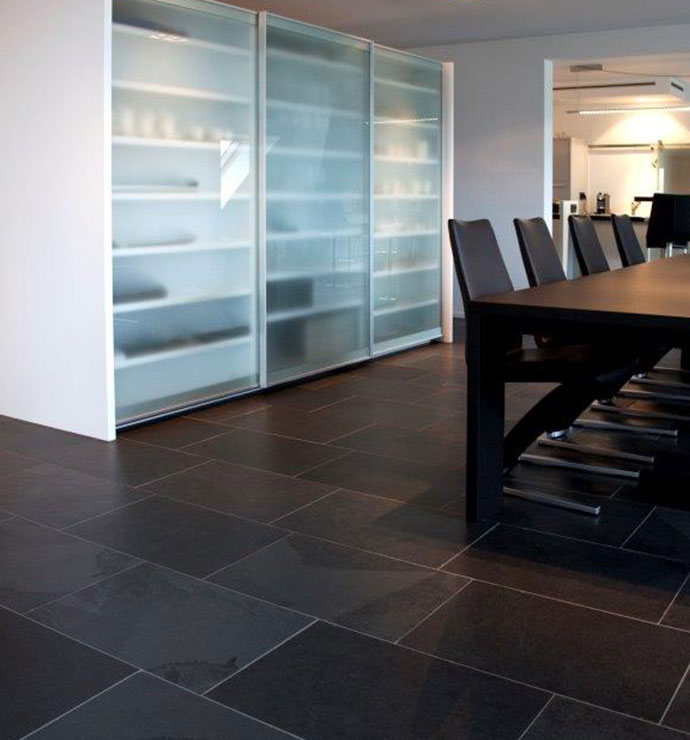 Bodenfliesen-Preto-do-Cavalo-aestivate-Mustang-Schiefer-3-1.jpg Preto do Cavalo Mustang Schiefer aestivate