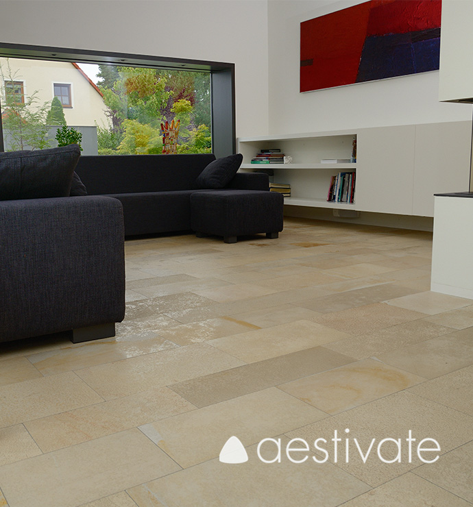 FL50047XXX-Kalksteinfliesen-Solnhofener-bruchrau-angeschliffen_Wohnen_1-1.jpg Kalksteinfliese Solnhofener bruchrau angeschliffen aestivate