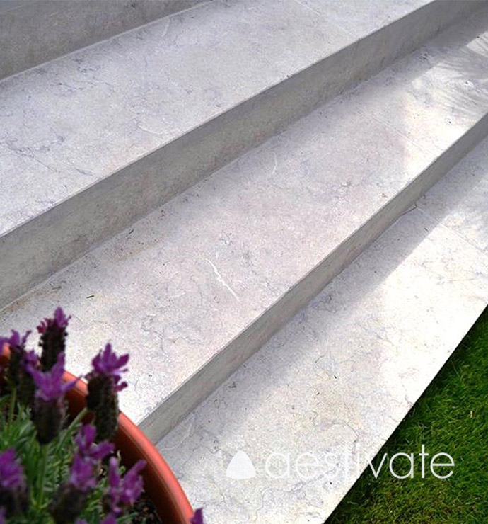 TP14419XXX_Kalksteinplatten-Red-Oliva-Grolla-Rosato-geflammt-4-1.jpg Kalksteintreppe Red Oliva geflammt aestivate