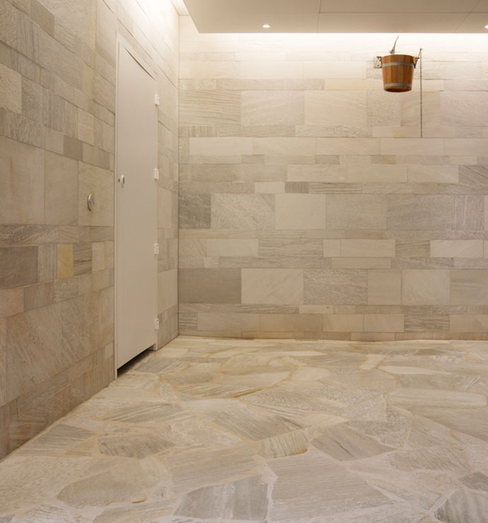 Terrassenplatte-Albino-bright-natursteinwolf-11-1.jpg Terrassenplatte Albino bright spaltrau aestivate