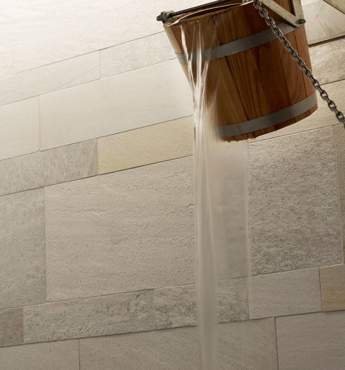 Terrassenplatte-Albino-bright-natursteinwolf-13-1.jpg Terrassenplatte Albino bright spaltrau aestivate