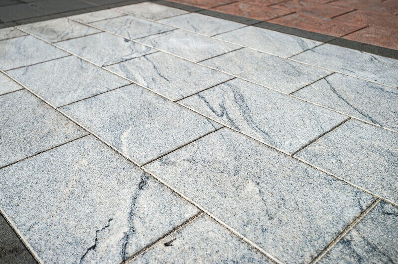 Bodenplatten Granit aestivate Terrassenplatten weiß aestivate