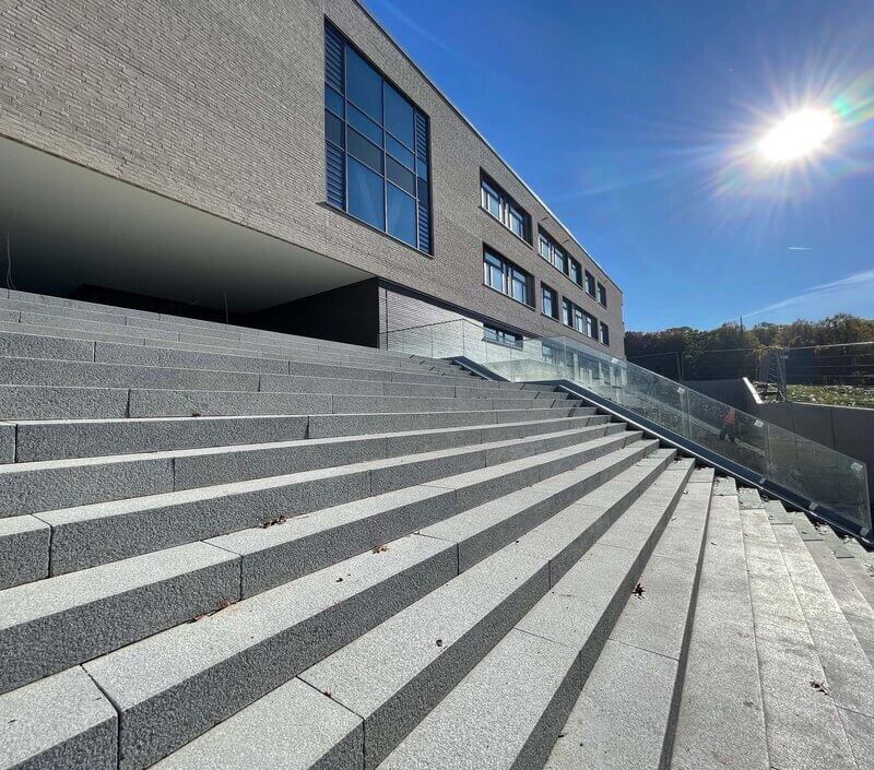 Blockstufen aus Granit aestivate