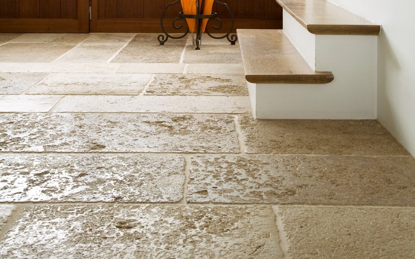 Abbaye de San Felipe Oberflächenbearbeitung antik - aestivate Antike Oberflächenbearbeitung von Natursteinen aestivate