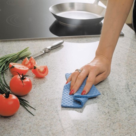 Voretile-von-Naturstein-Arbeitsplatten-aestivate