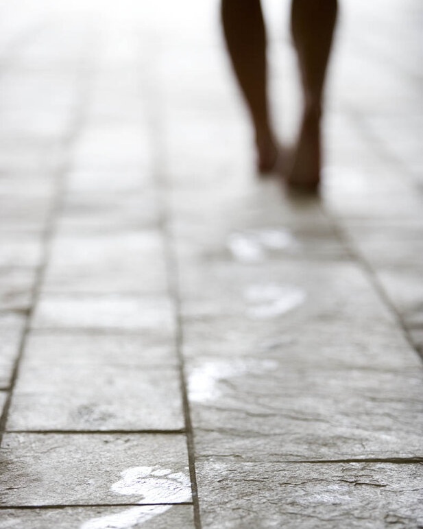 silberquarzit_spaltraue_oberflache_aestivate-1