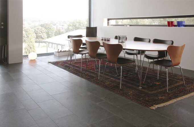 Bodenfliesen aus Otta Phyllit für den Innenbereich von aestivate Bodenfliesen aus Schiefer für den Innenbereich aestivate