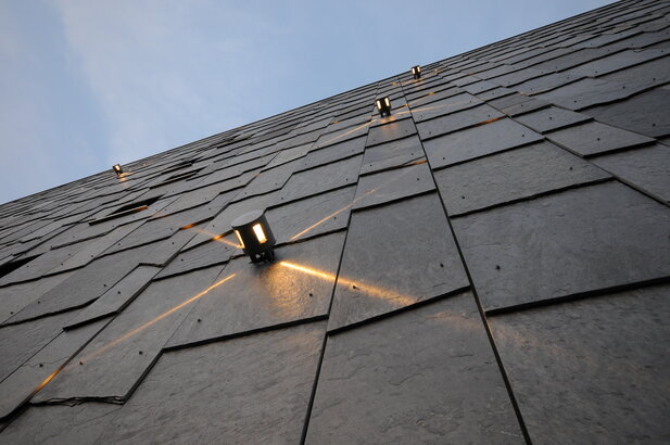 nordische_quarzite_von_aestivate_otta_phyllit_spaltrau_fassade_aestivate Fassade aus Schiefer aestivate